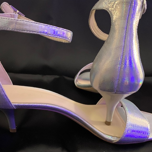 Metallic silver ankle straps - Picture 16 of 16